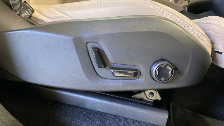 Volvo XC90 2.0 B5P Ultra Bright 5dr AWD Geartronic Petrol Estate